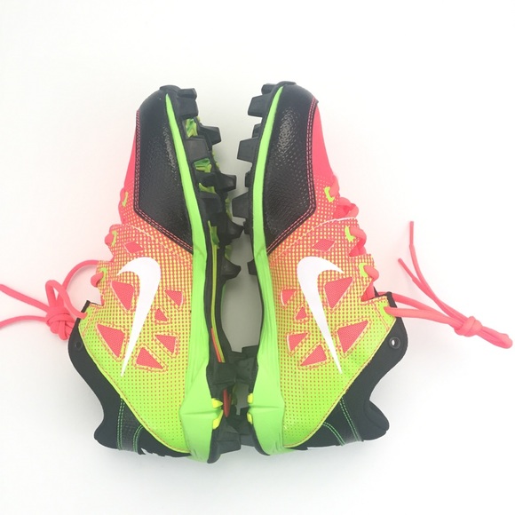 Nike cleats Girl size 6Y NWOT-Sold 💱 - Picture 7 of 8